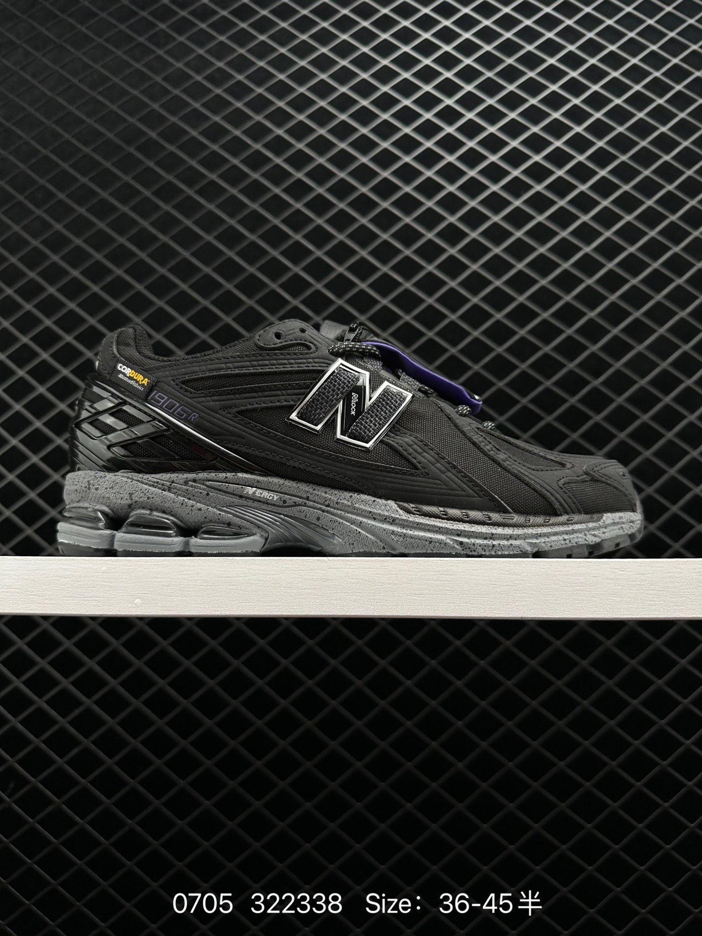 New Balance M1906